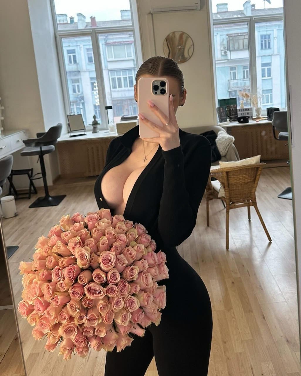 Julia — photo 3