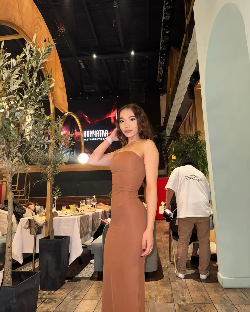 Camilla escort in Hong Kong