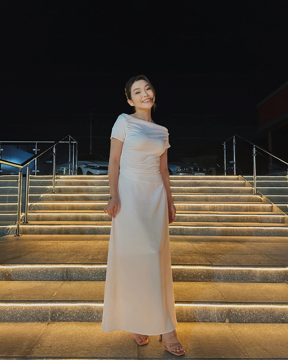 Karina escort in Hong Kong