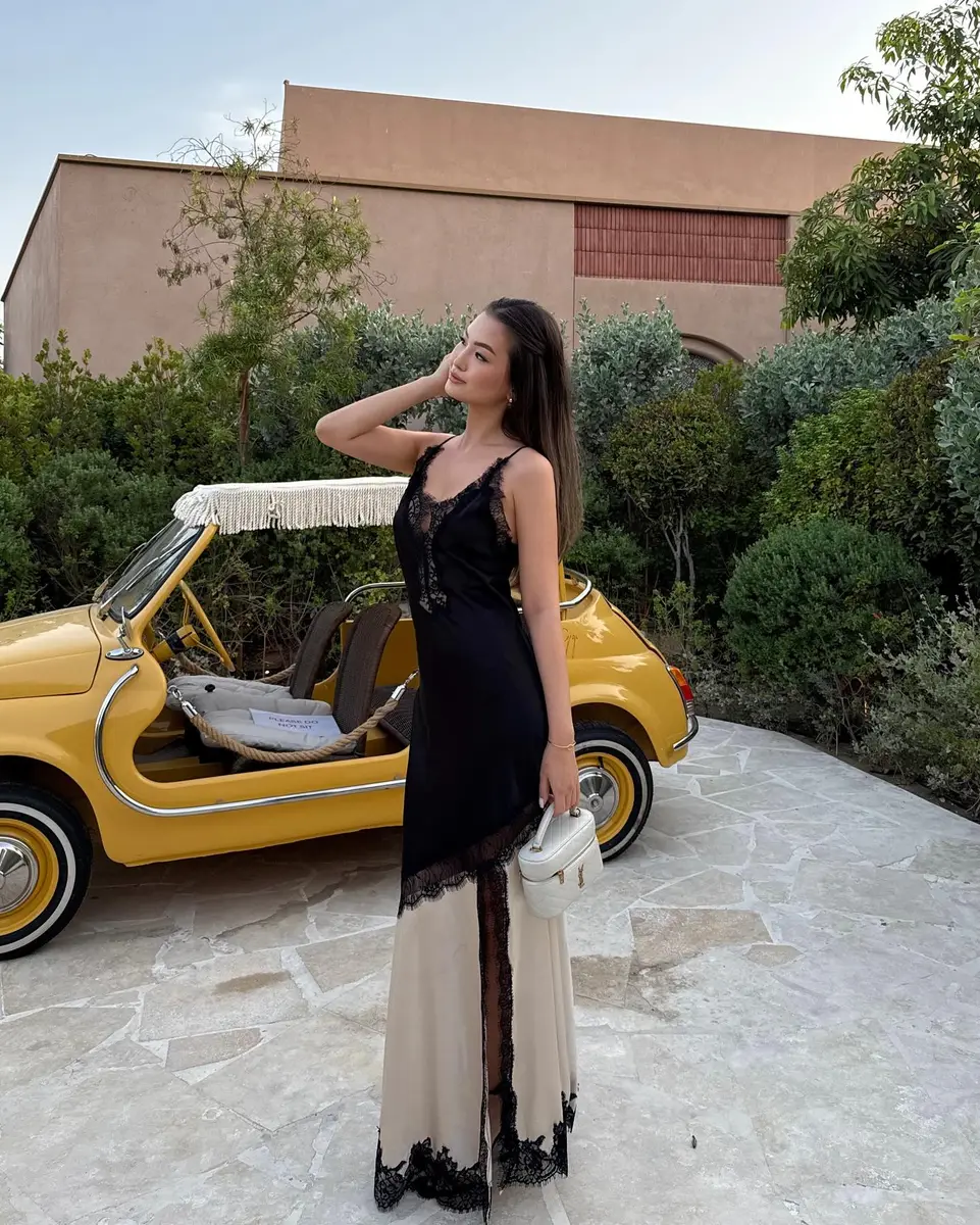 Nuray escort in Hong Kong