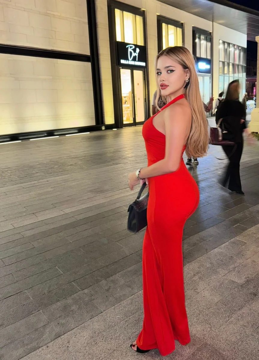 Vasilisa escort in Hong Kong